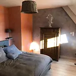 La P'tite Chaumiere