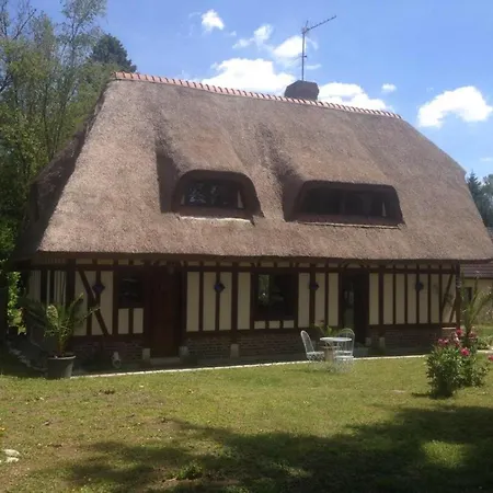 La P'tite Chaumiere Holiday home Forges-les-Eaux